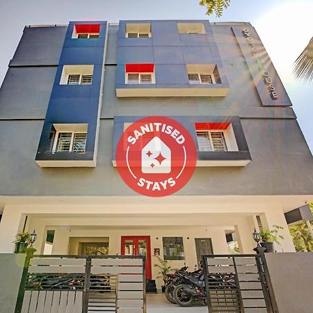 Oyo Townhouse 74871 Thoraipakkam Hotel Madras Buitenkant foto